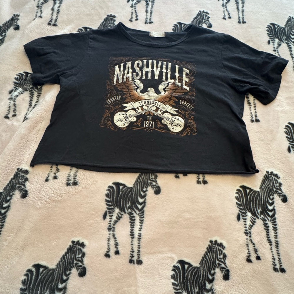 Altar'd State Nashville Graphic Crop Top - Black
